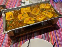 -香巴拉云南餐厅(华莱坞店)