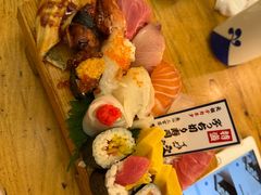 -元祖ぶっち切り寿司 魚心(三宫店)