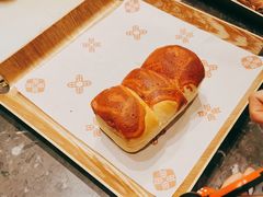 芋泥蛋黄流心吐司-麦陌(正弘城店)