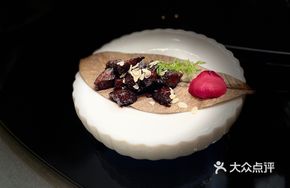 Black Pepper Burst Tender Beef