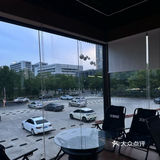 ☕️在这家咖啡店，一口咖啡，承包一整天的惬意！