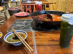 -袁山山重庆火锅(丈八北路店)