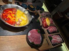 -湊湊火锅·茶憩(上海合生汇店)