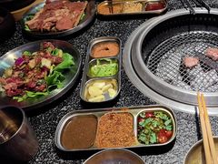 -红泥小火炉·东北泥炉烤肉(天一旗舰店)