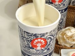 -霸王茶姬(南强街店)