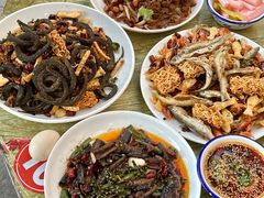 -丹水桥地锅鱼·翘嘴鲌·地方特色全鱼宴(丹江口大坝店)