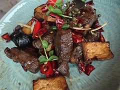 黑金蒜辣子牛肉眼-无锡苏宁银河国际酒店-悦府65中餐厅
