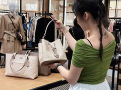 -杉杉奥特莱斯广场(哈尔滨店)
