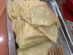 油饼半张-教师之家赵家羊汤馆(东青龙街店)