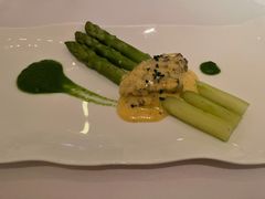 绿芦笋配羊肚菌-Jean Georges