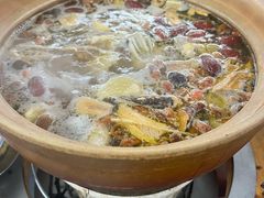 -威邵鸡煲(西华路总店)
