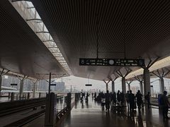 -郑州东站