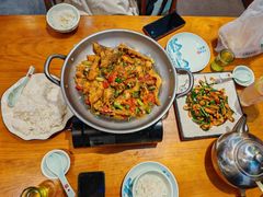 -梁姐啤酒鱼(兴坪古镇店)