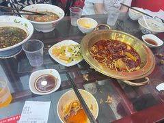 -牛一嘴·兰州牛肉面·大盘鸡(财富中心店)