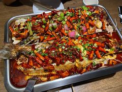 -鸣记脆皮烤鱼(铁西店)