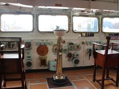 -阿芙乐尔号巡洋舰