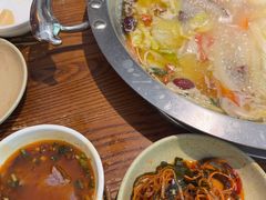 -佬土鹅肠火锅(解放路店)