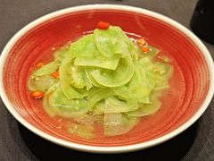-艳阳天民俗村(公园路店)