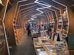 -覔书店(壹方城店)