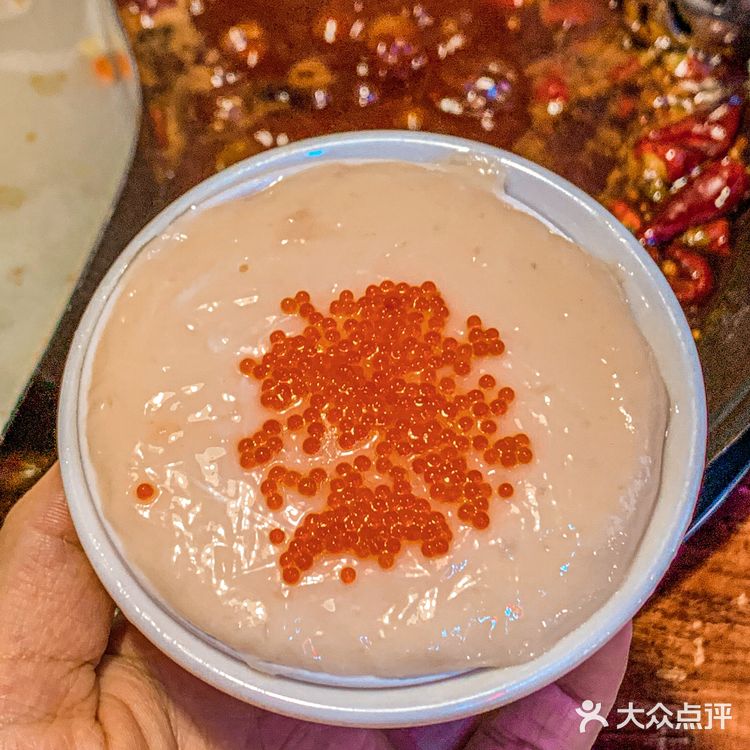 广州北京路探店|这家楠火锅的糯鸡爪一嗦脱骨！