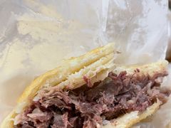 -闫家驴肉老店(华电一校店)