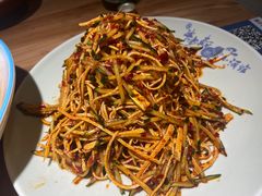 -先启半步颠小酒馆(常熟万达广场店)