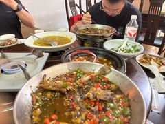 -湘聚南县土菜馆(龙山二路店)