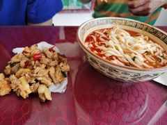 -陕北农家小吃风干羊肉剁荞面