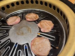 -炼火烤肉店