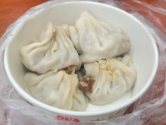 -严氏重油烧麦(民权路店)