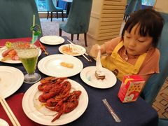 -嘉莱特和平国际酒店自助餐