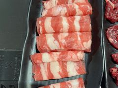 -牛里牛气· 榴莲海鲜鲜牛肉自助火锅·烤肉(华南城店)