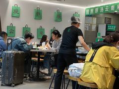 -蒙自源米线大王(东站店)