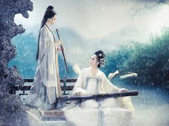 -九月鹰飞汉服摄影工作室