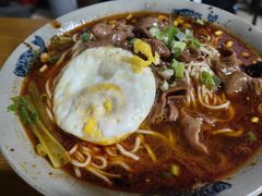 红烧肥肠小面-丁丁猫重庆小面(徐州路店)
