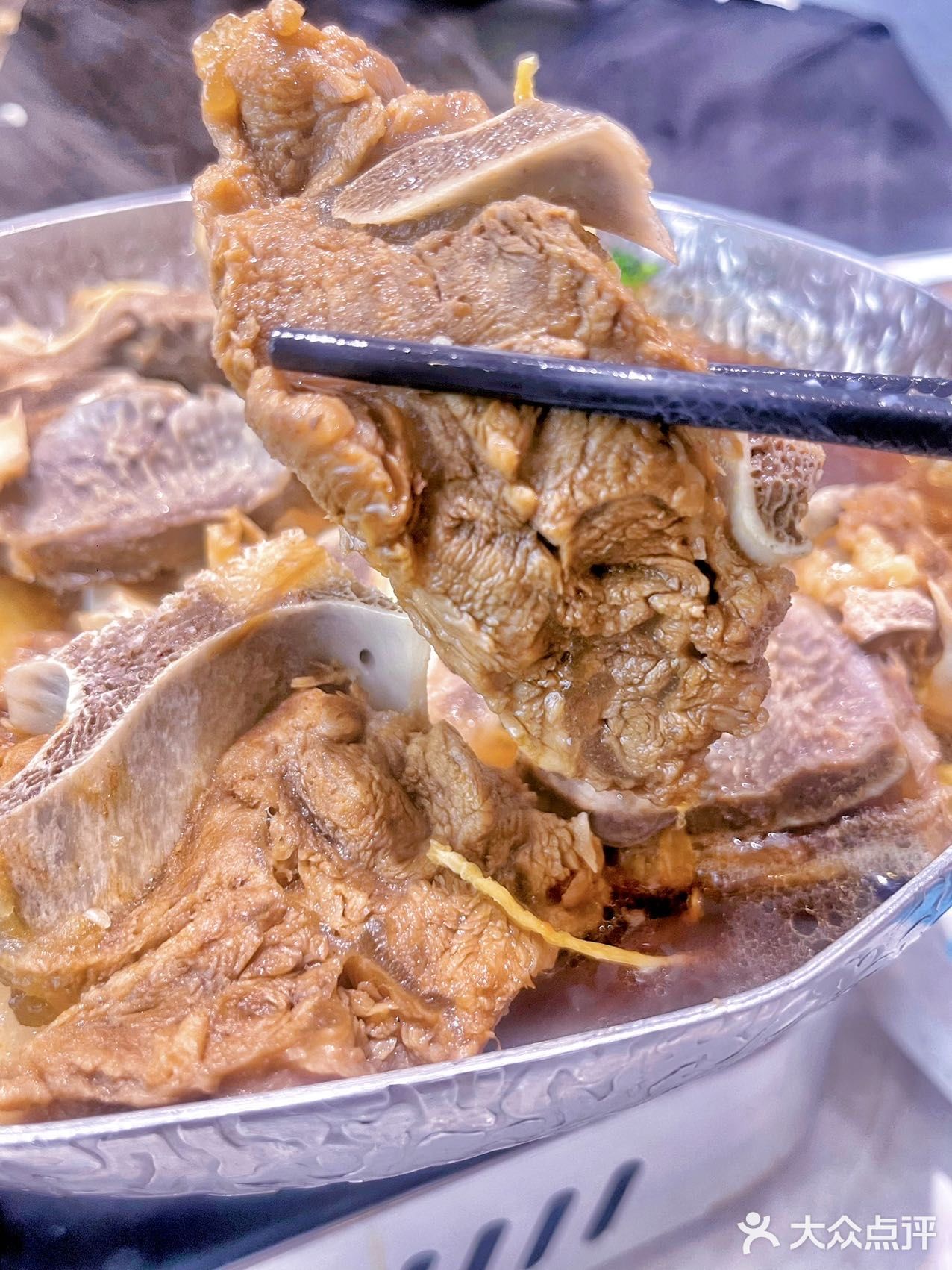 牛脊骨枫糖寿喜锅让你的食欲瞬间爆棚