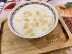 美白蛋白杏仁露燕窝-糖糖屋•糖水•雪花冰店(时尚天河店)