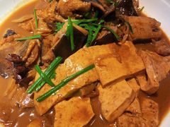老板鱼炖豆腐-日丰园海肠水饺·老字号大连海鲜(和平广场店)