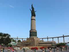 -人民防洪胜利纪念塔