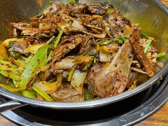 主打的干锅鸭头-安诚居干锅鸭头(八角店)