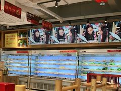 大堂-袁记串串香(新南门店)