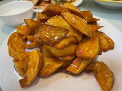 -老码头黑皮肘子锅包肉熏酱水饺(文政街店)