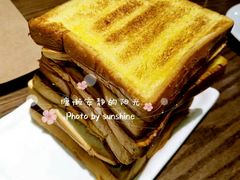 -喝丢一只鞋辣炒海鲜小烧烤(三八广场店)