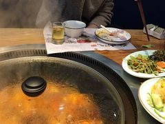 -山河屯铁锅炖(哈西站店)