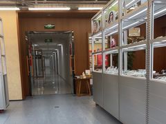 -无奔眼镜·蔡司·依视路授权店(马家堡店)