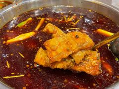 -肖肖酸萝卜鱼火锅(总店)