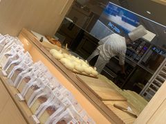 面包甜点陈列柜-好利来(红牌楼店)