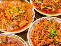 -肖四女乐山跷脚牛肉(滨江天街店)