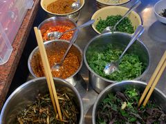 -丽丽三鲜螺蛳粉(田林路店)