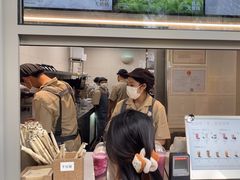 -喜茶(上海淮海中路渔阳里店)